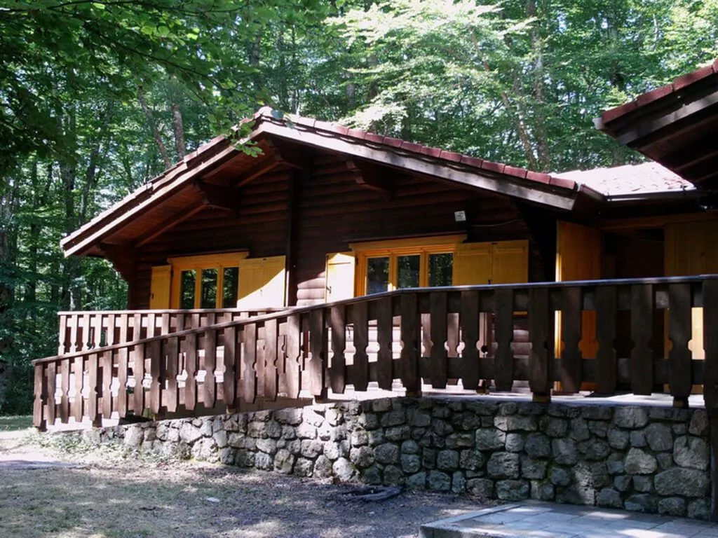 Gestione del rifugio montano ed aree attrezzate in località Malboschetto da destinare ad uso turistico e ricettivo del Comune di Latronico CIG:B6EA7FE150